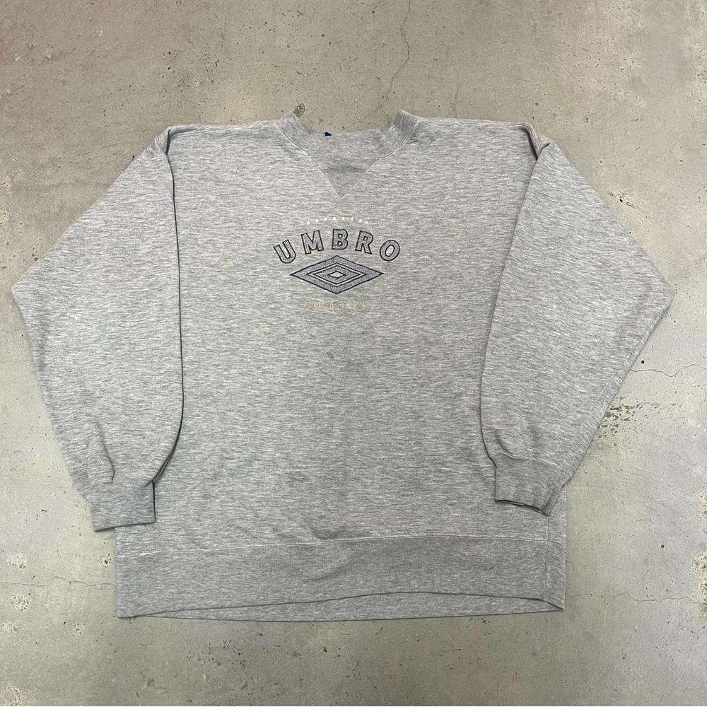 Vintage Grey Umbro Crewneck Sweatshirt with embroidered logo on front size 4XL
